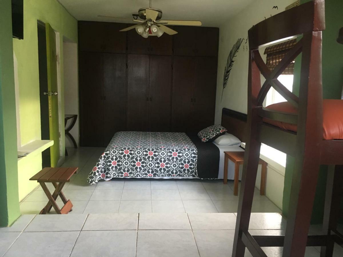 Appartement Violeta'S House à Cancún Extérieur photo
